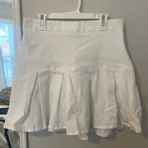White pleated skirt